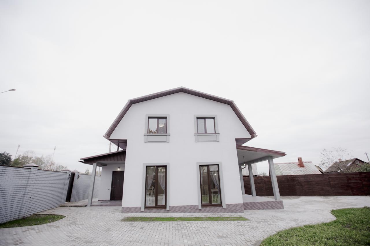 Shale Na Polotskoy Villa Babrujsk Esterno foto