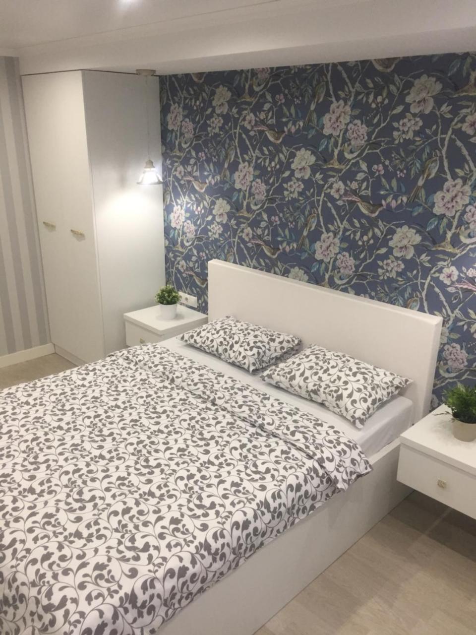 Shale Na Polotskoy Villa Babrujsk Esterno foto